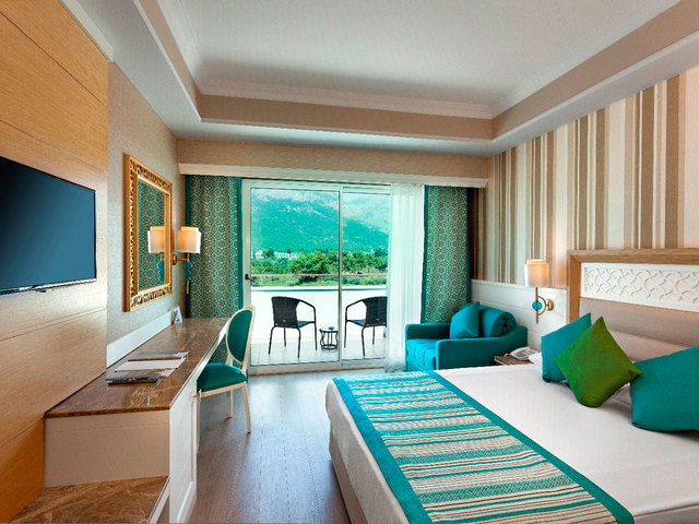 фотографии отеля Karmir Resort & Spa изображение №7