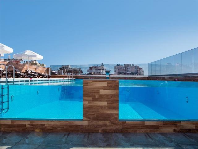 фото отеля Holiday Inn Antalya Lara изображение №17