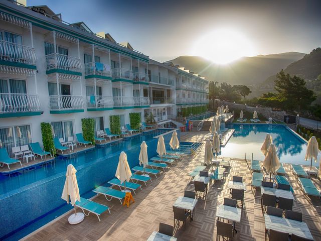 фото отеля Ramada by Wyndham Fethiye Oludeniz (ex. Sertil Deluxe Hotel & SPA) изображение №33