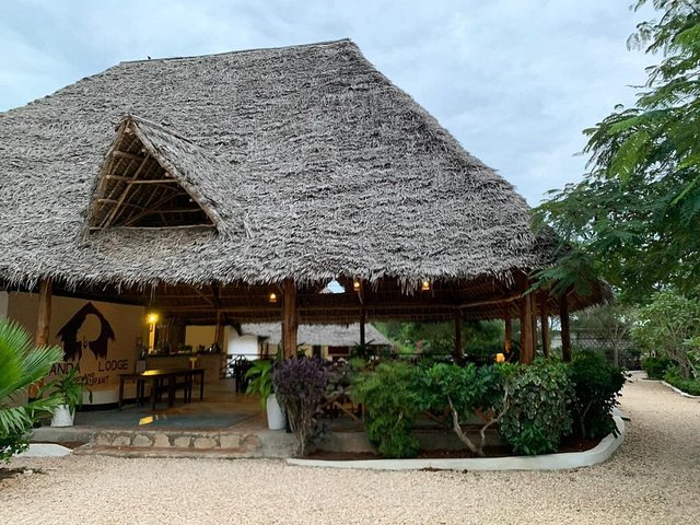 фото отеля Kibanda Lodge изображение №5