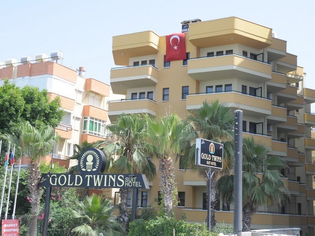 фото отеля Gold Twins Family Beach (ex. Gold Twins Suite Hotel) изображение №1