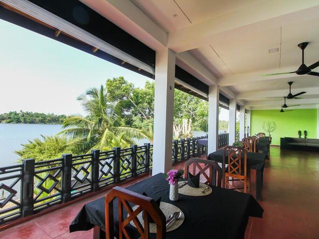 фото отеля Kalla Bongo Lake Resort изображение №17