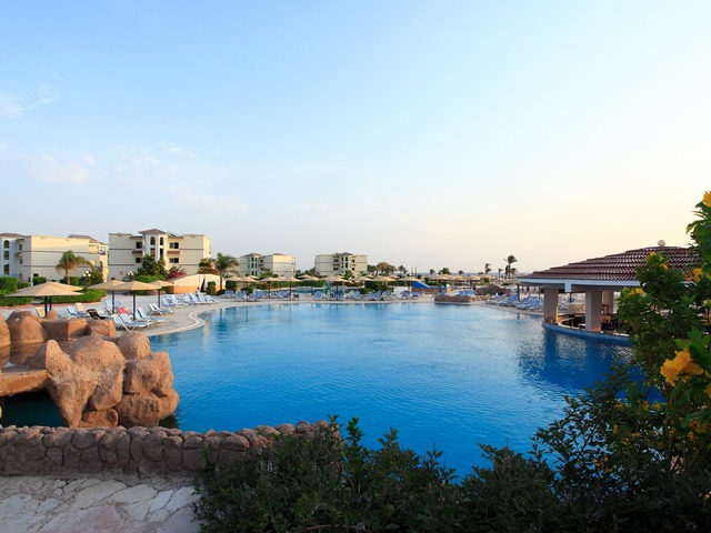 фото отеля Albatros Makadi Resort (ex. Royal Pharaohs Makadi; Harmony Makadi Bay) изображение №5