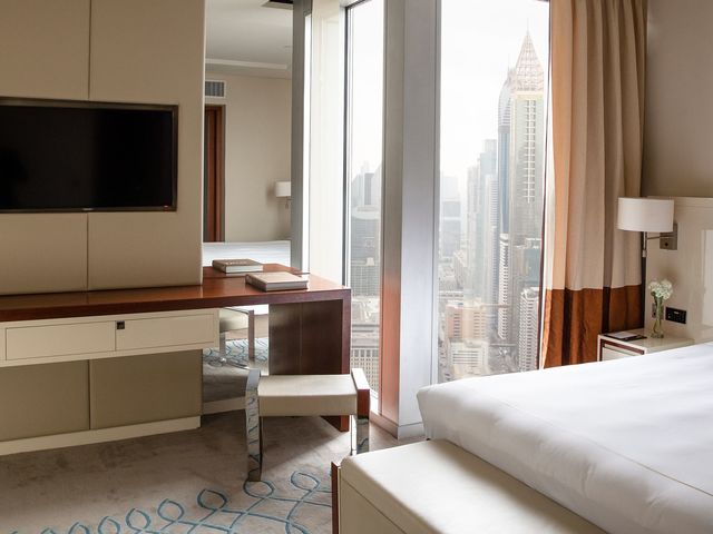 фотографии отеля Jumeirah Emirates Towers изображение №3