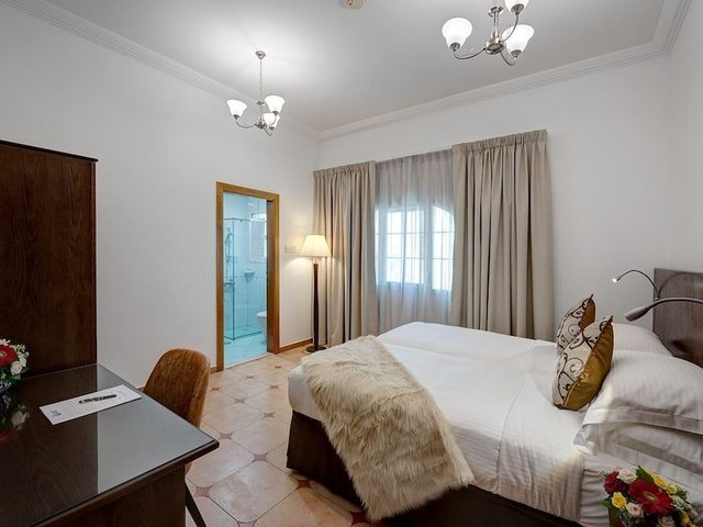 фотографии отеля J5 Four Bedroom Villa In Mirdif изображение №7