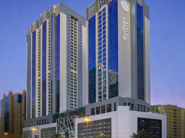 фото отеля Pullman Sharjah изображение №1