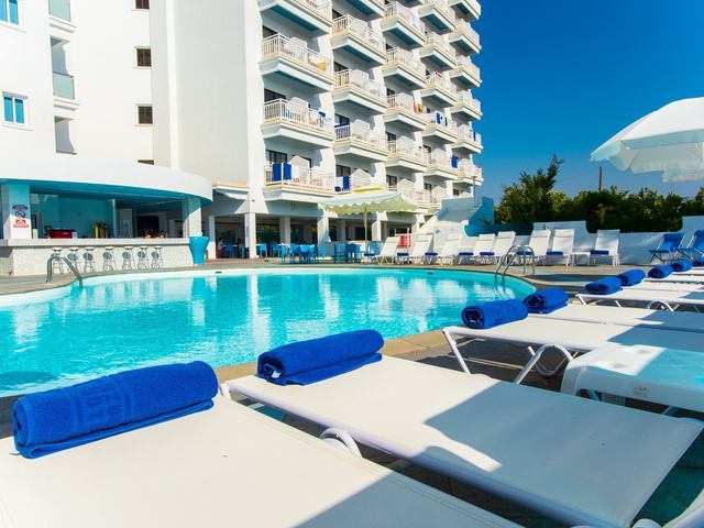 фото отеля Tsanotel (ex. Azur Beach) изображение №1