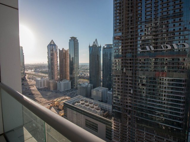 фотографии One Perfect Stay - Executive Tower Dubai Marina изображение №8