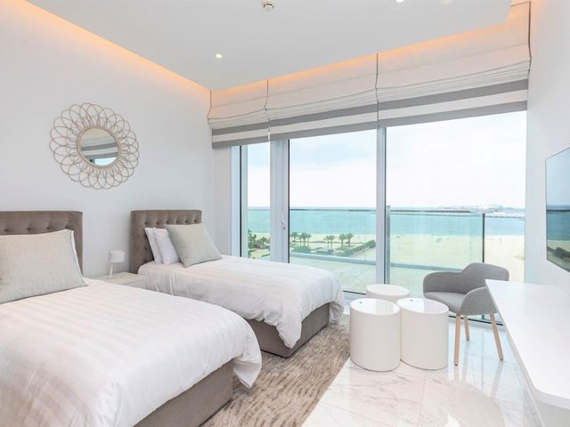 фото отеля HiGuests Vacation Homes - Jumeirah Beach Residence 1 изображение №17