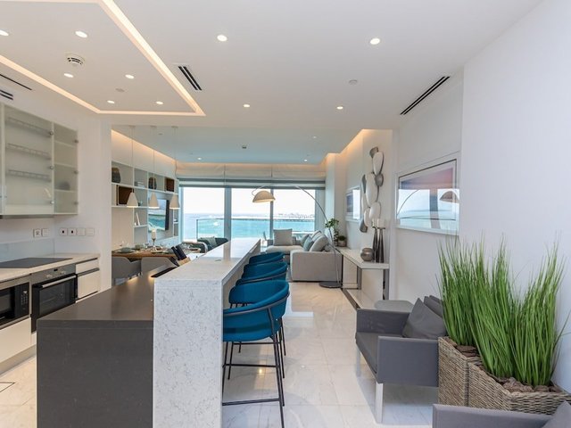 фото отеля HiGuests Vacation Homes - Jumeirah Beach Residence 1 изображение №9