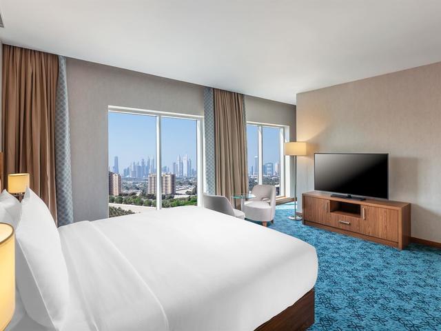 фото DoubleTree by Hilton Dubai Al Jadaf изображение №18