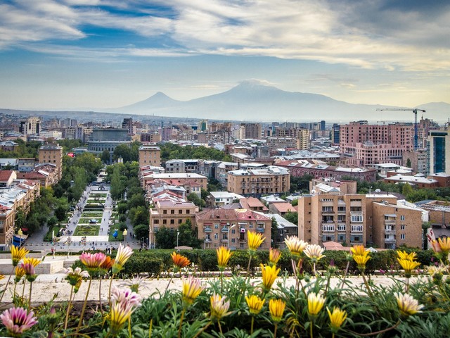 фото отеля A Hotel Yerevan (А Отель Ереван) изображение №1