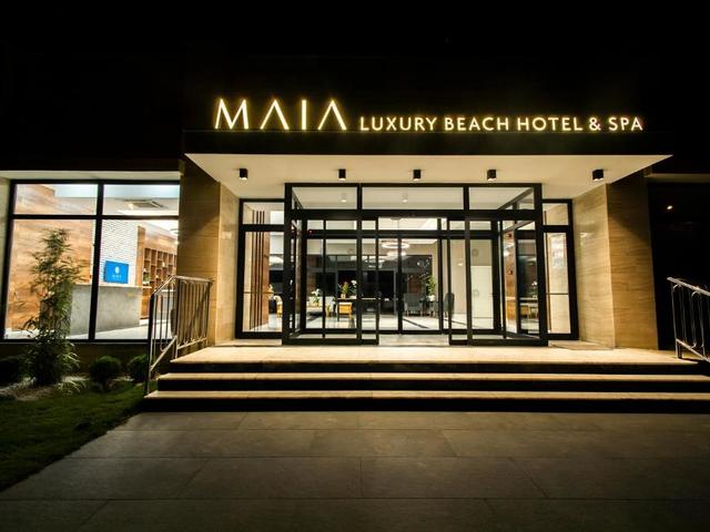 фотографии отеля Maia Luxury Beach Hotel & Spa изображение №11