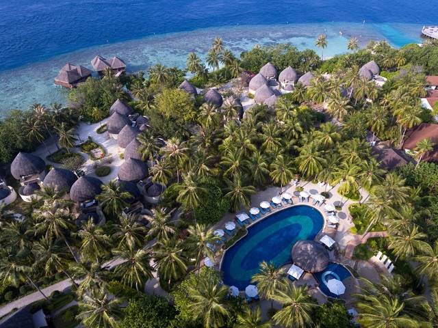 фотографии Bandos Maldives (ex. Bandos Island Resort & Spa) изображение №32