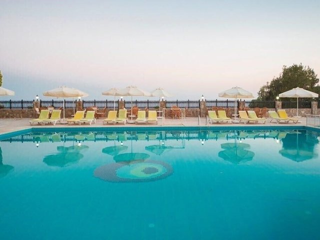 фотографии Kayra Beach Hotel изображение №20