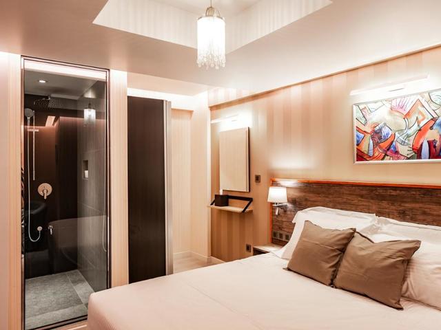 фото отеля Amina Residency - Luxury Stay изображение №21