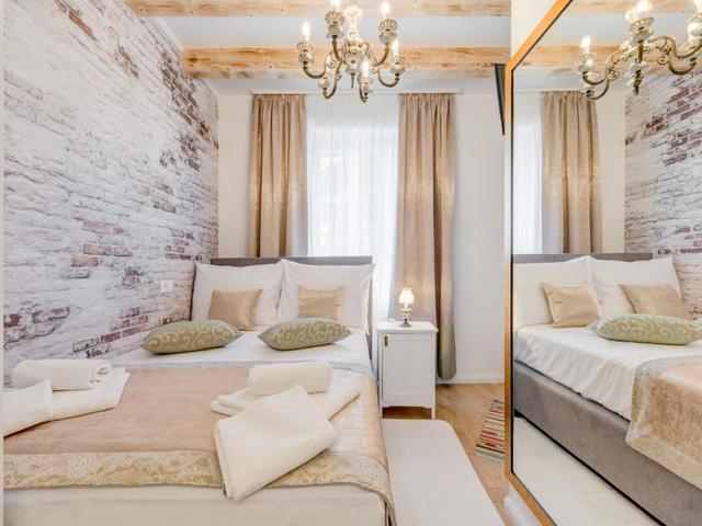 фото Le Monde Luxury Accommodation изображение №18