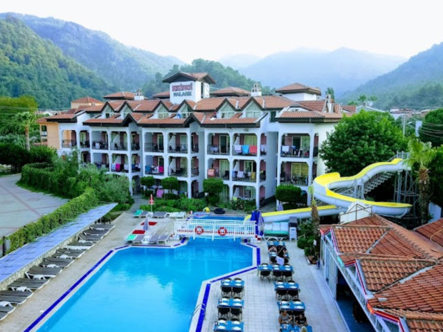фото отеля Ekinci Palace изображение №1