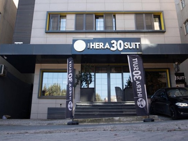 фото отеля The Hera 30 Suit изображение №1