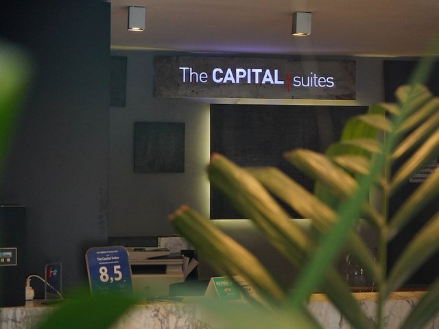 фотографии отеля The Capital Suites изображение №31