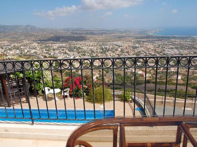 фото отеля Villa With 3 Bedrooms In Peyia, With Wonderful Sea View, Private Pool, Furnished Garden изображение №13
