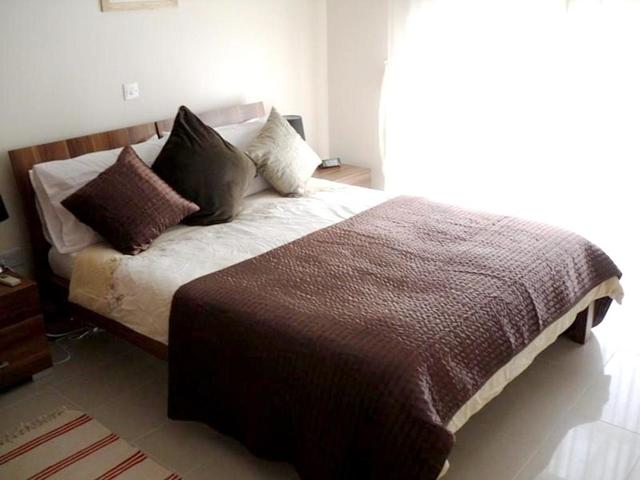 фото отеля Apartment With 2 Bedrooms In Larnaca изображение №13