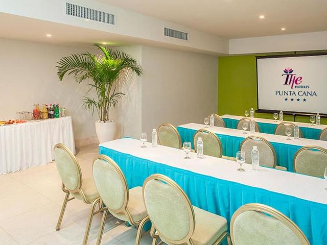 фото отеля THe Punta Cana Business Center (ex. WHE Bavaro) изображение №9