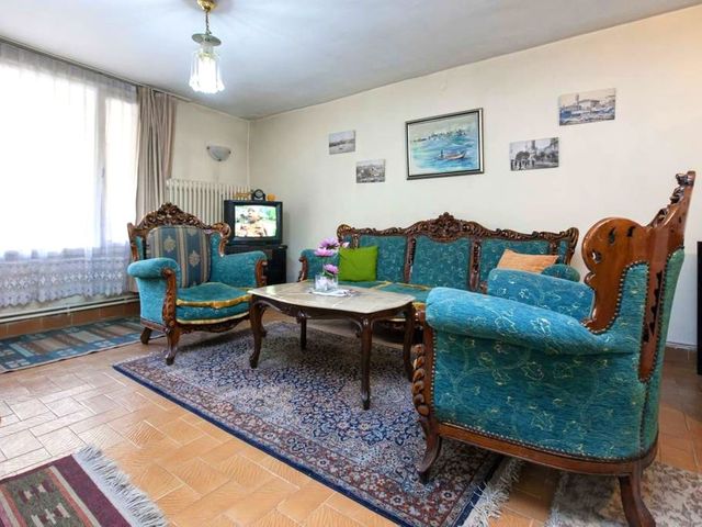 фотографии Apartment With 2 Bedrooms in Beyoglu изображение №12