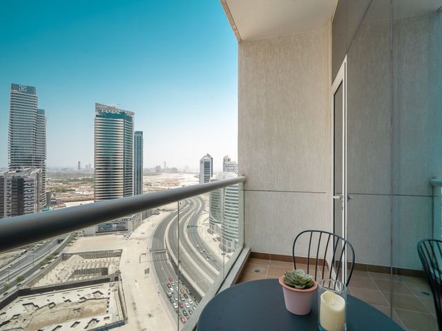 фотографии HG Vacation Homes - Burj Al Nujoom Tower изображение №12