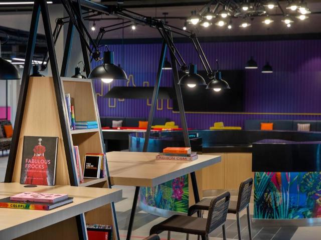 фотографии отеля Aloft Dubai Airport изображение №27