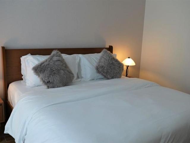 фото SuperHost Elegant One Bed With Balcony Business Bay изображение №42