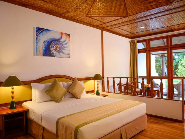 фото отеля Bandos Maldives (ex. Bandos Island Resort & Spa) изображение №13