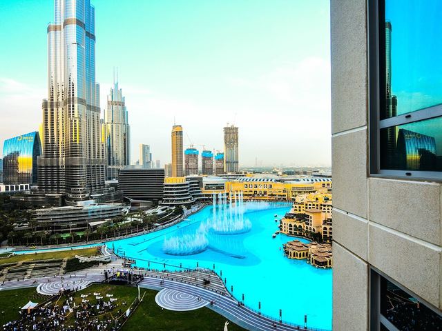 фотографии отеля Lux BnB  Dubai Mall Burj & Sea Views изображение №19
