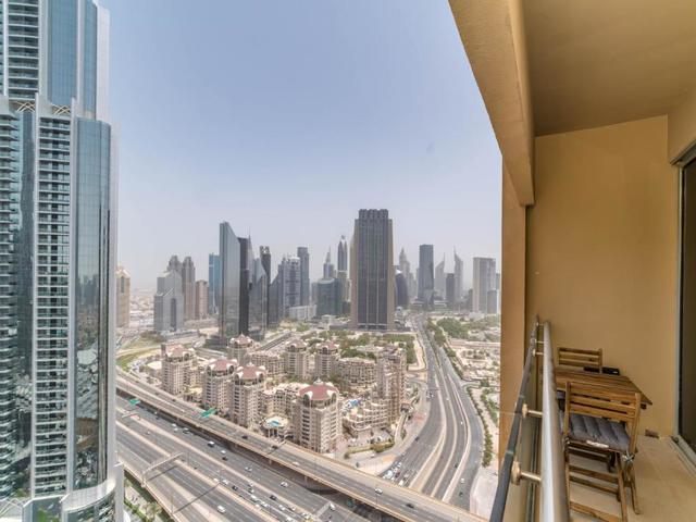 фото Lux BnB  Dubai Mall Burj & Sea Views изображение №6