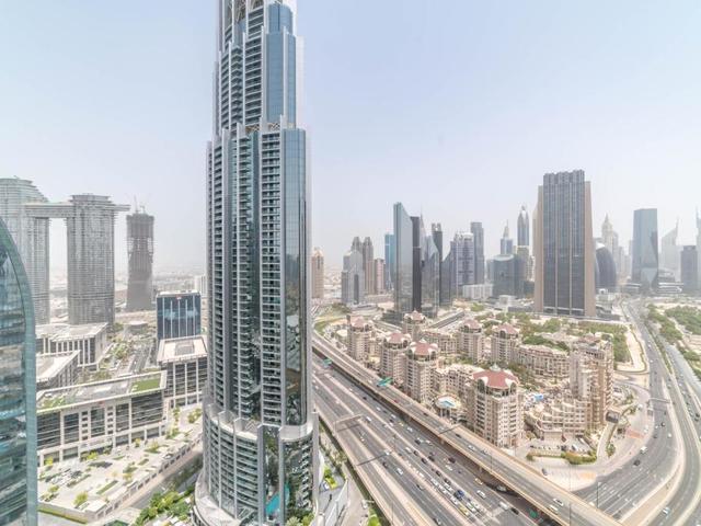 фото отеля Lux BnB  Dubai Mall Burj & Sea Views изображение №5