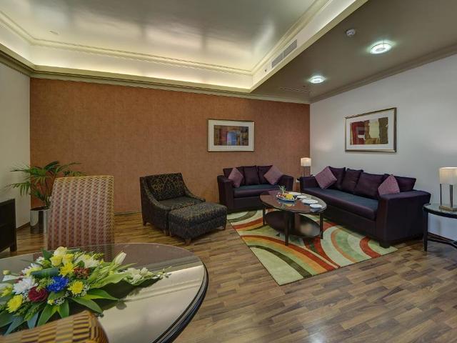 фото Al Khoory Hotel Apartments Al Barsha изображение №34