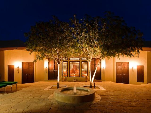 фото Al Maha A Luxury Collection Desert Resort & Spa  изображение №10
