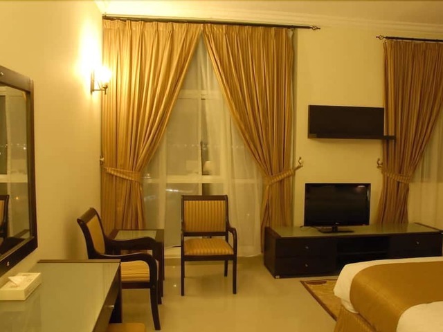 фотографии отеля Al Hayat Hotel Suites изображение №7