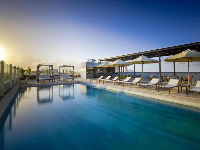 фото отеля Residence Inn by Marriott Cancun Hotel Zone изображение №1
