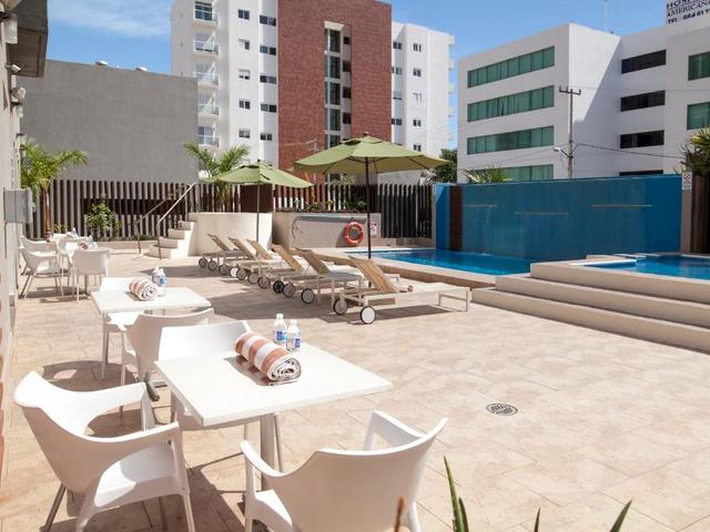 фото Wyndham Garden Cancun Downtown (ex. La Quinta Inn) изображение №22