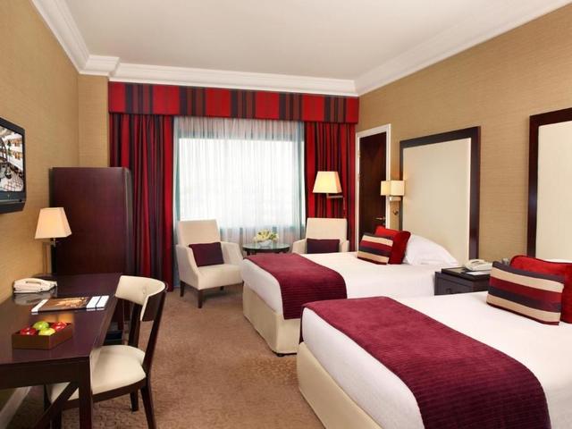 фотографии Movenpick Grand Al Bustan Dubai (ех. Roda Al Bustan Dubai Airport; Al Bustan Rotana) изображение №20