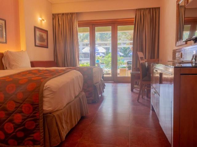 фотографии DoubleTree by Hilton Goa (ex. Riviera De Goa Resort) изображение №16