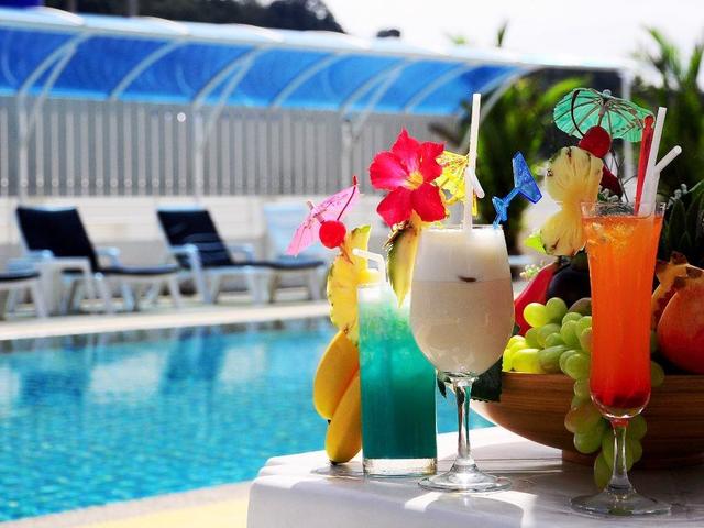 фотографии Azure Phuket (ex. Sun Shine Patong Hotel, Sunshine Resort Phuket) изображение №68