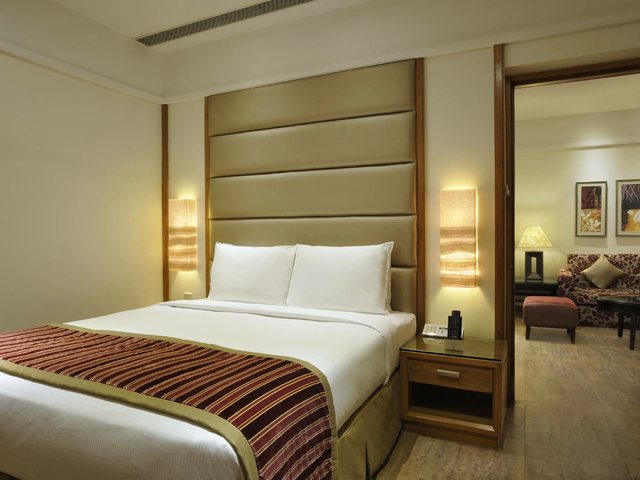 фотографии отеля DoubleTree by Hilton Goa (ex. Riviera De Goa Resort) изображение №11