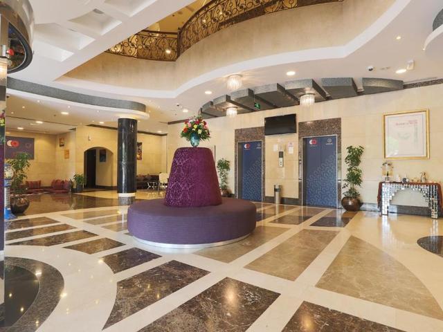 фотографии Mughal Suites (ех. One to One Mughal Suites; Ramada Hotel & Suites Ras Al Khaimah) изображение №24