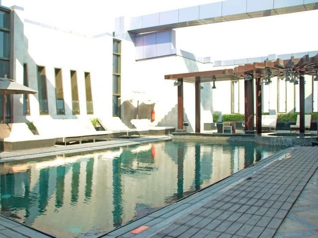 фото отеля The Leela (ex. Halo; Raintree Hotel Deira City Centre) изображение №1