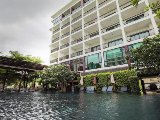 фото отеля Fifth Jomtien Pattaya (ex. Fifth Jomtien The Residence) изображение №1