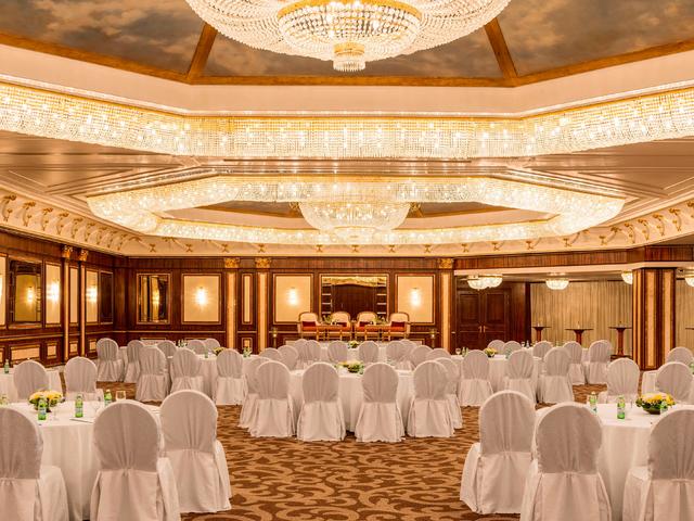 фото отеля Le Meridien Dubai Hotel & Conference Centre изображение №141