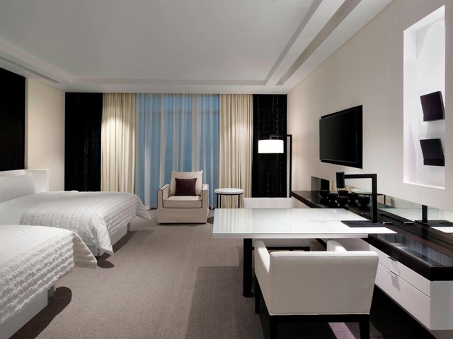 фото отеля Le Meridien Dubai Hotel & Conference Centre изображение №133