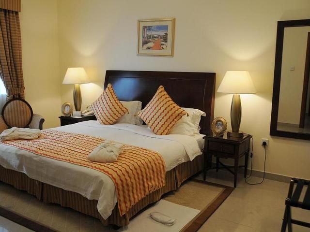 фотографии отеля Clifton International (ex. East Coast Hotel Apartments; Coral Suites Hotel Fujairah) изображение №23